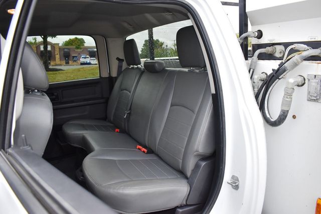 2016 Ram 5500 2WD Crew Cab 197" WB 84" CA Tradesman - 23093880 - 5