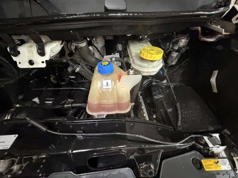 2016 Ram ProMaster 2500 159 WB 3dr High Roof Cargo Van - 22976699 - 22