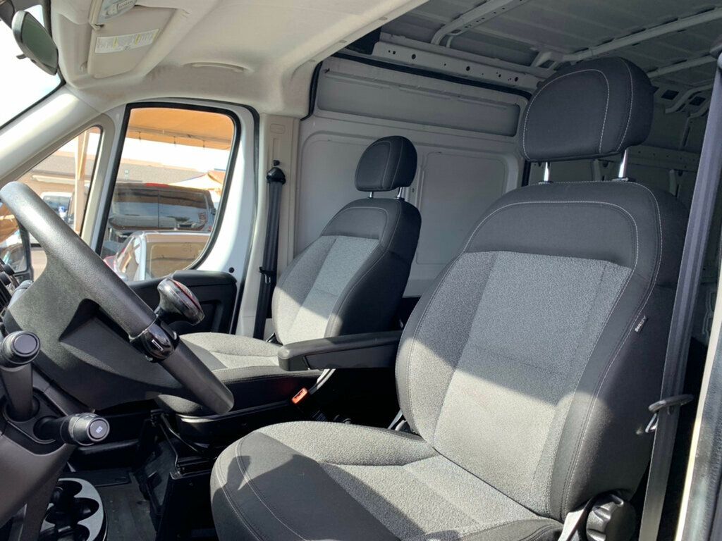 2016 Ram ProMaster Cargo Van 2500 High Roof 159" WB Low miles - 22943256 - 31
