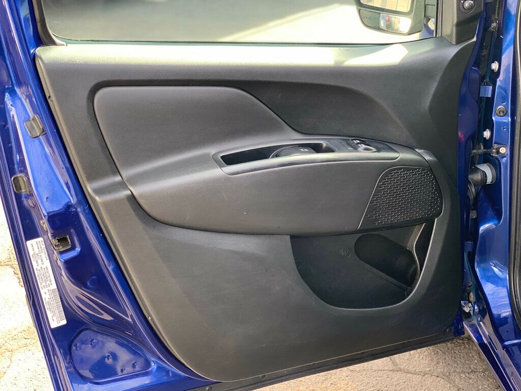 2016 Ram ProMaster City Wagon 4dr Wagon SLT - 22989343 - 10