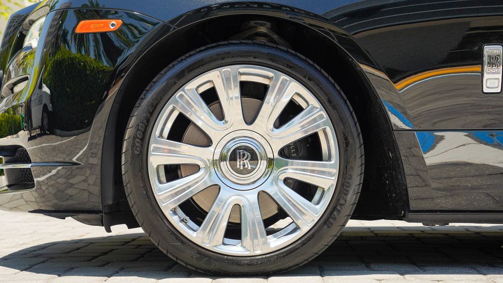 2016 Rolls-Royce Dawn 2dr Convertible - 22766788 - 10