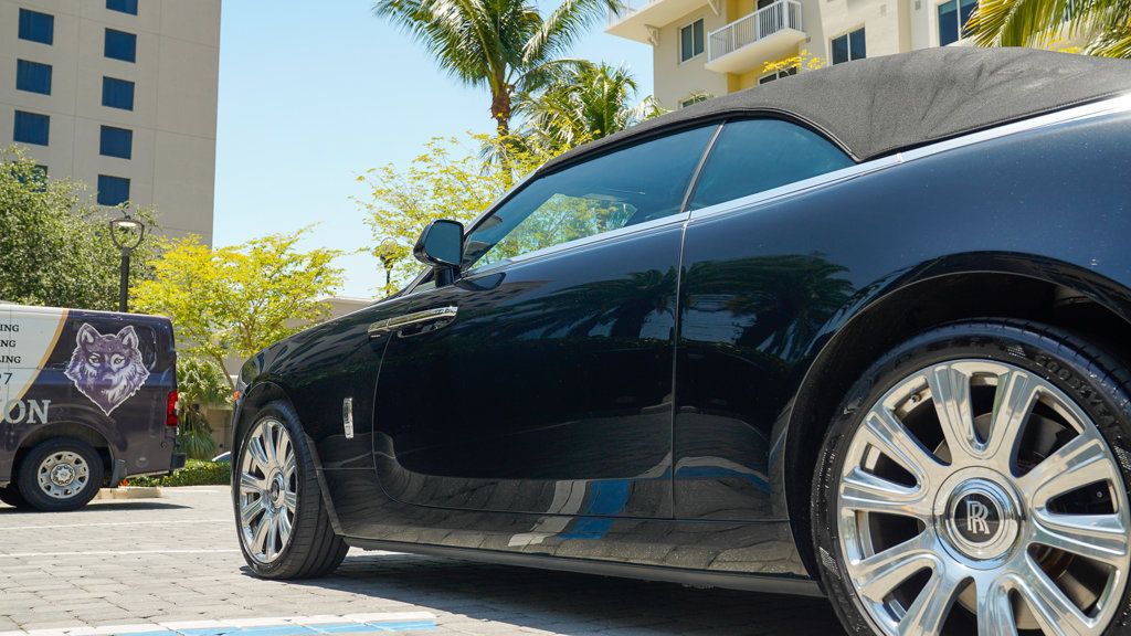 2016 Rolls-Royce Dawn 2dr Convertible - 22766788 - 16