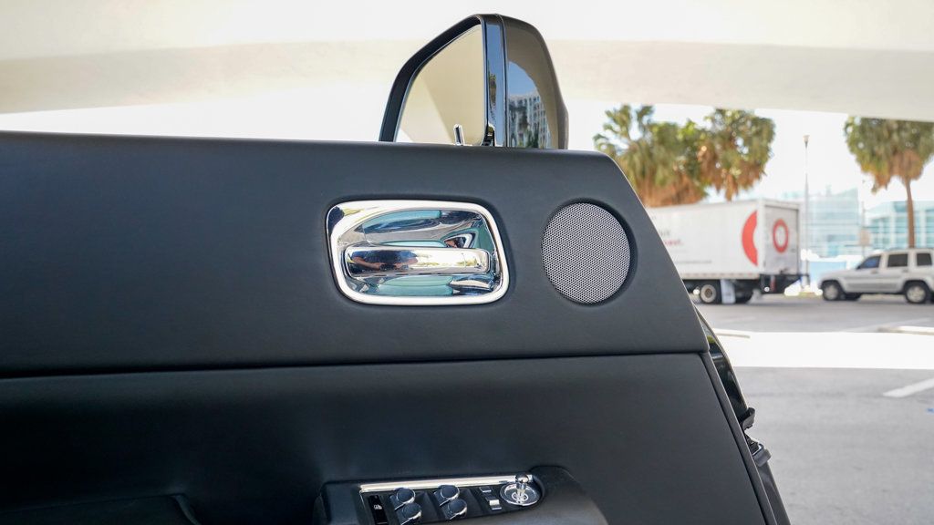 2016 Rolls-Royce Dawn 2dr Convertible - 22766788 - 46