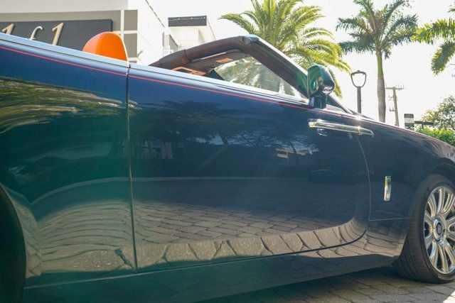 2016 Rolls-Royce Dawn 2dr Convertible - 22939978 - 27