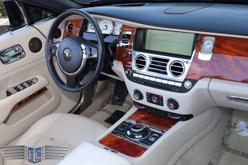 2016 Rolls-Royce Dawn 2dr Convertible - 22995256 - 18