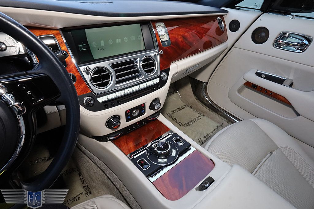 2016 Rolls-Royce Dawn 2dr Convertible - 22995256 - 22