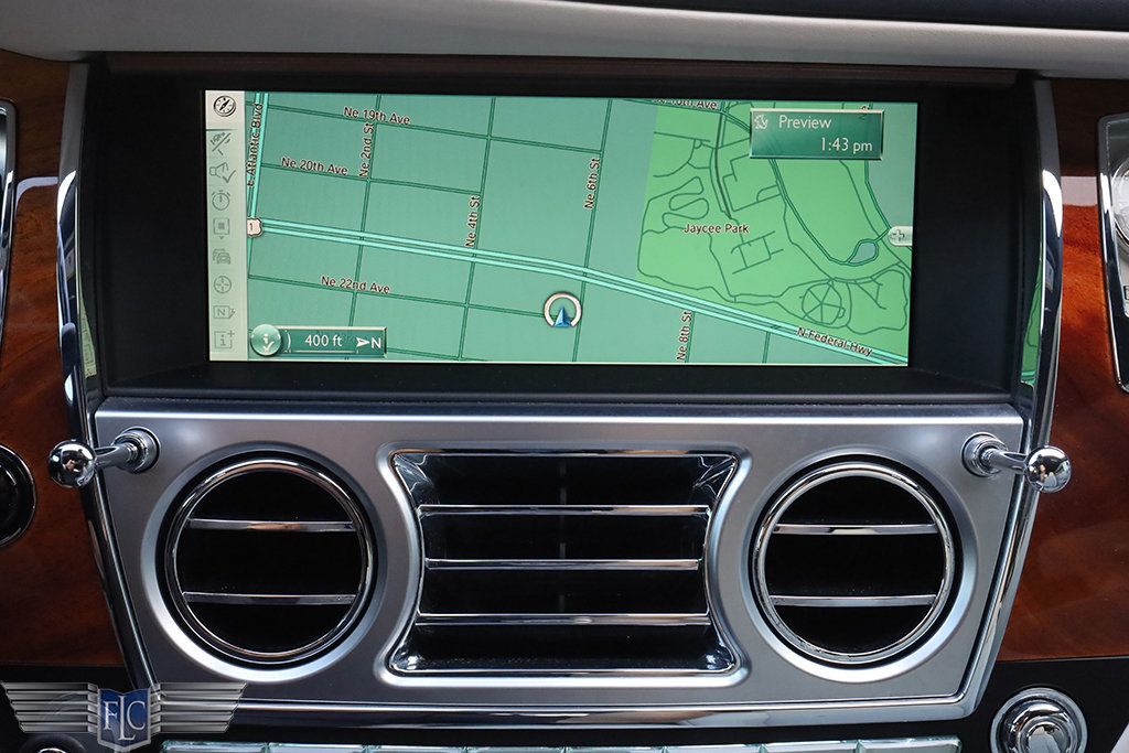 2016 Rolls-Royce Dawn 2dr Convertible - 22995256 - 26