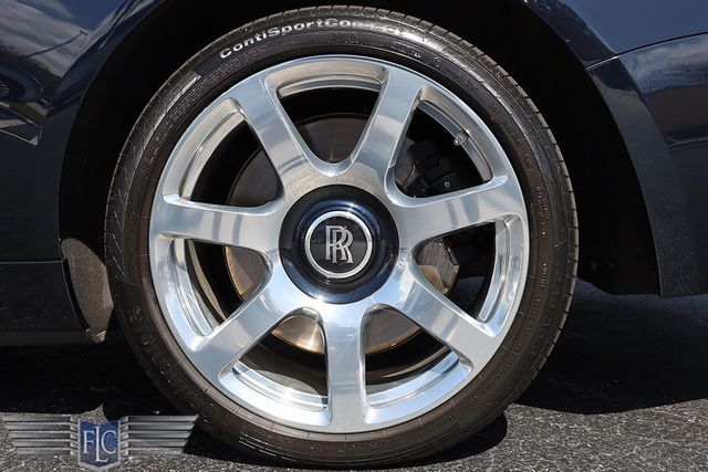 2016 Rolls-Royce Dawn 2dr Convertible - 22995256 - 32