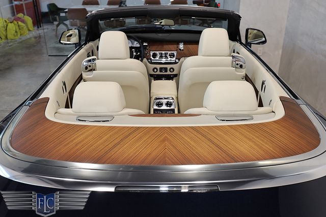 2016 Rolls-Royce Dawn 2dr Convertible - 23037962 - 15