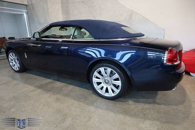 2016 Rolls-Royce Dawn 2dr Convertible - 23037962 - 5