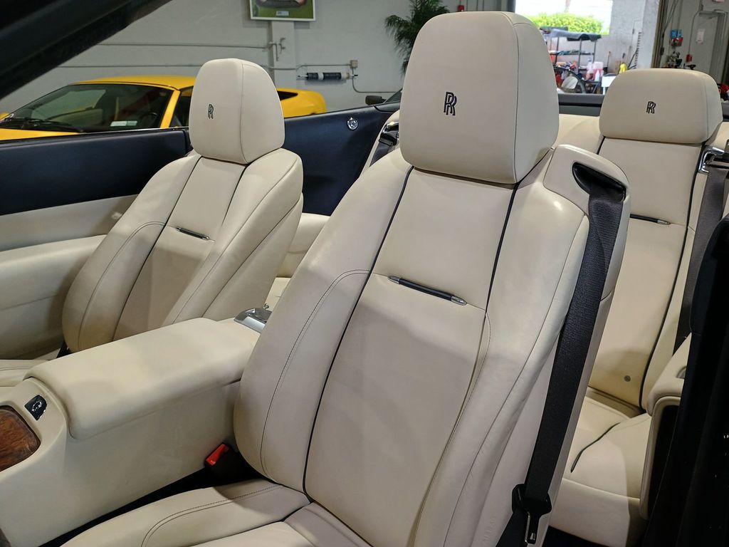 2016 Rolls-Royce Dawn 2dr Convertible Coachline Florida Car - 23038248 - 18