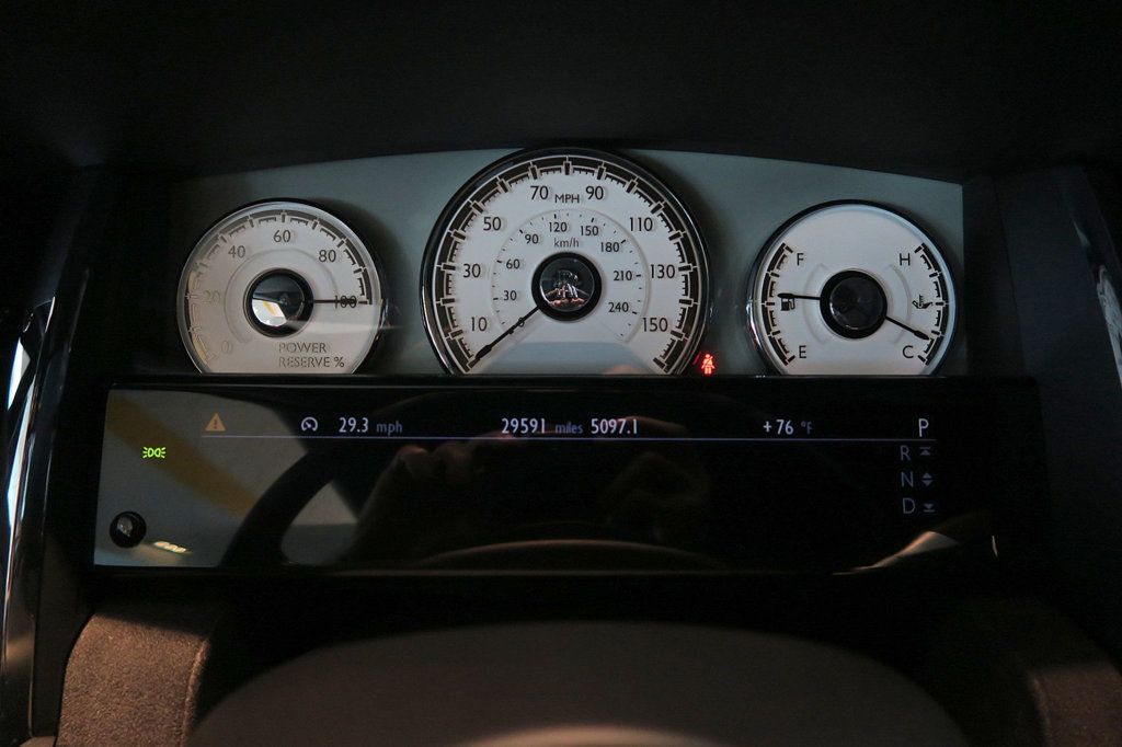 2016 Rolls-Royce Dawn 393 - 22938145 - 13