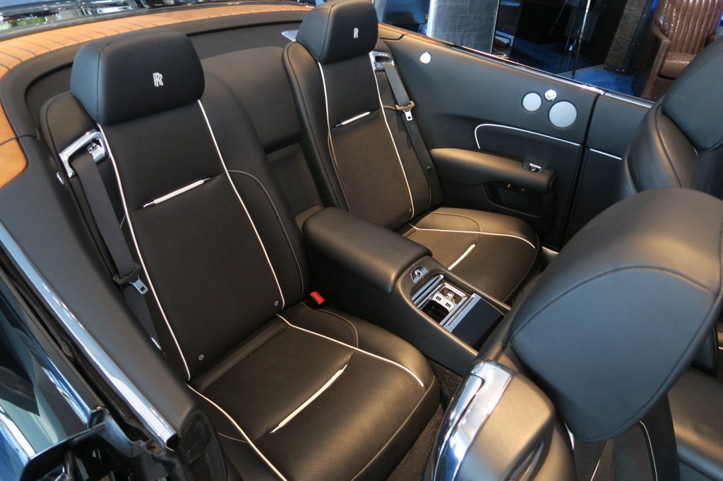 2016 Rolls-Royce Dawn 393 - 22938145 - 28