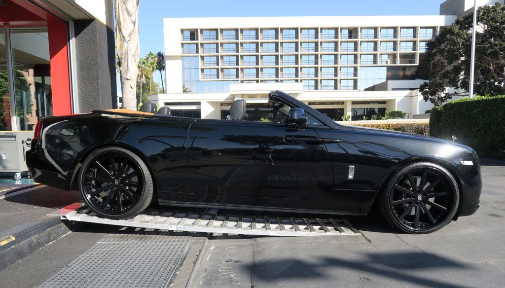 2016 Rolls-Royce Dawn 393 - 22938145 - 5