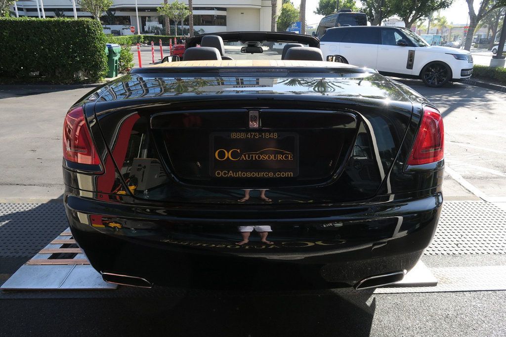 2016 Rolls-Royce Dawn 393 - 22938145 - 7