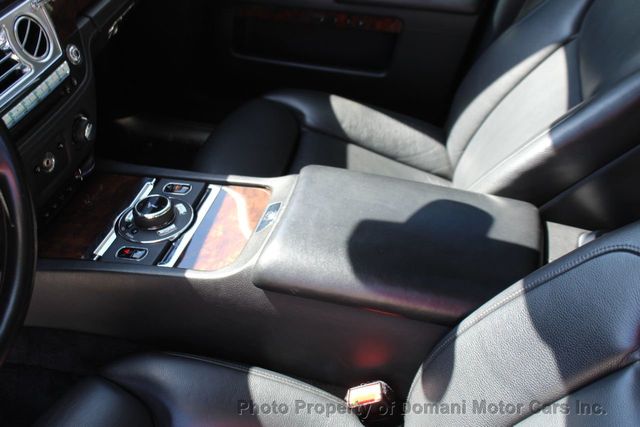 2016 Rolls-Royce Ghost TWO OWNER , FACTORY NEW ENGINE/TURBOS @ 39.225 MILES  - 21229997 - 52