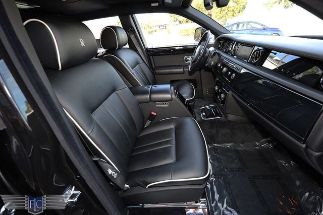 2016 Rolls-Royce Phantom 4dr Sedan - 22959100 - 14
