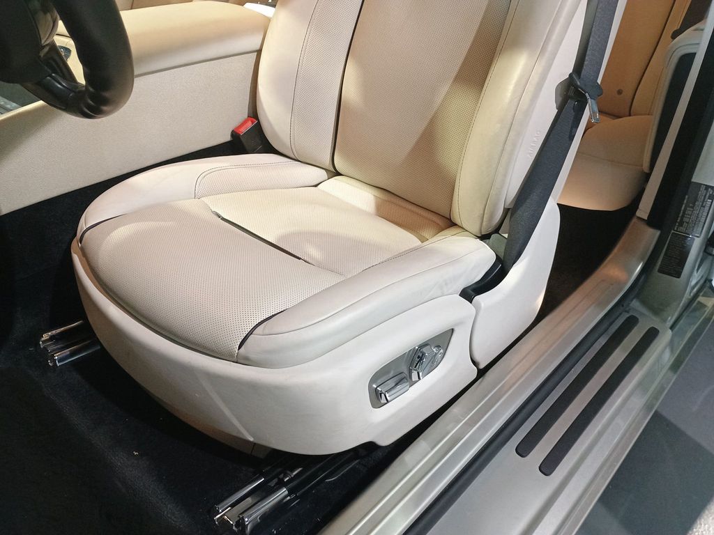 2016 Rolls-Royce Wraith 2dr Coupe - 22998848 - 28