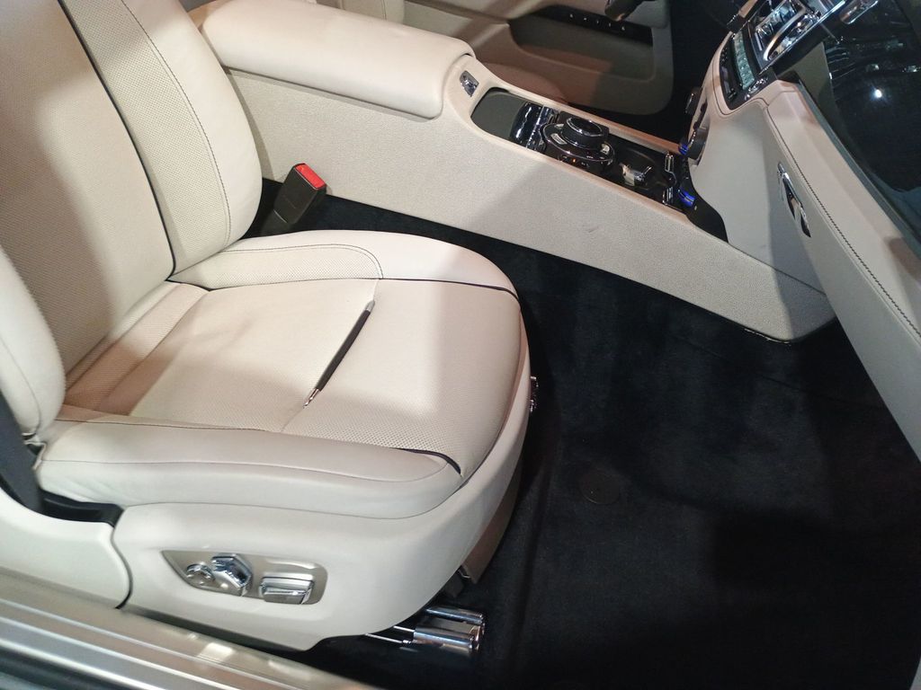 2016 Rolls-Royce Wraith 2dr Coupe - 22998848 - 48