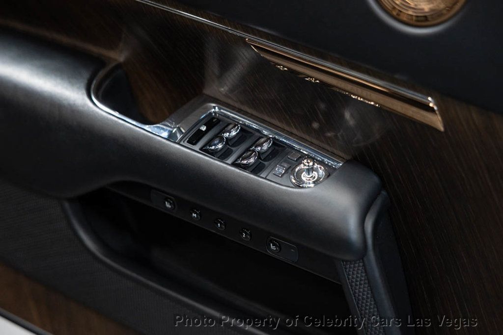 2016 Rolls-Royce Wraith Starlight Headliner, Lyrical Copper  - 23057562 - 27