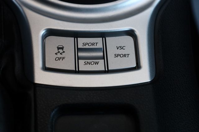 2016 Scion FR-S 2dr Coupe Automatic - 22980120 - 36