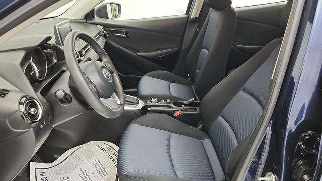 2016 Scion iA 4dr Sedan Automatic - 23094174 - 16