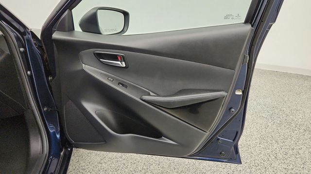 2016 Scion iA 4dr Sedan Automatic - 23094174 - 22