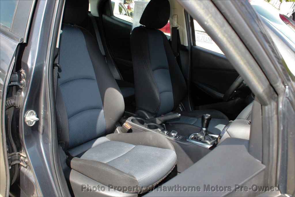 2016 Scion iA photo 11