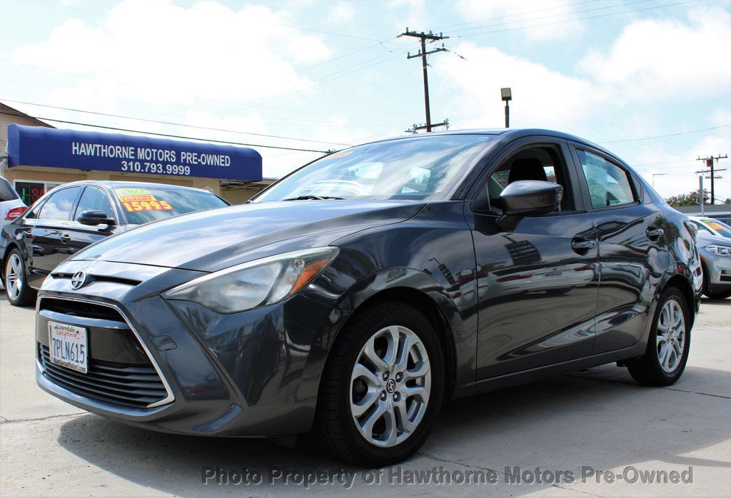 2016 Scion iA photo 2