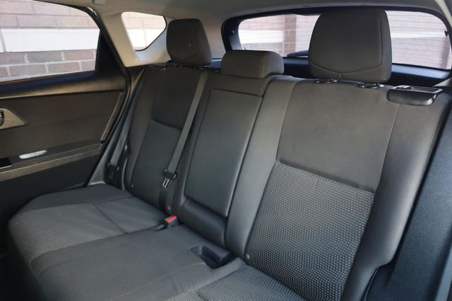 2016 Scion iM 5dr Hatchback Manual - 23025213 - 18