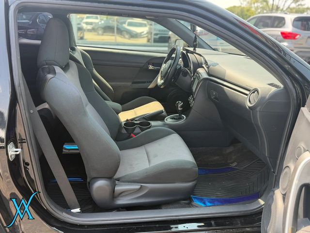 2016 Scion tC Hatchback Coupe 2D - 23065029 - 15