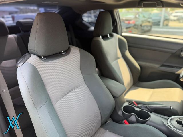 2016 Scion tC Hatchback Coupe 2D - 23065029 - 17