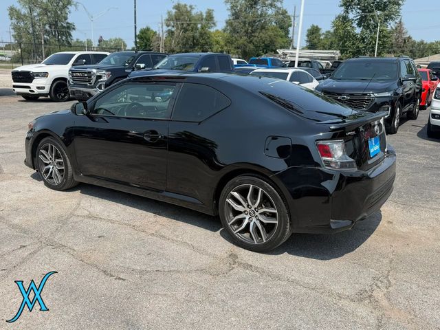 2016 Scion tC Hatchback Coupe 2D - 23065029 - 4