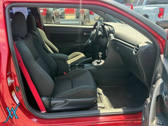 2016 Scion tC Release Series 10.0 Hatchback Coupe 2D - 23053405 - 14