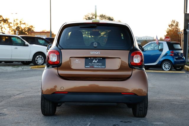 2016 smart Fortwo 2dr Coupe Passion - 22964919 - 10