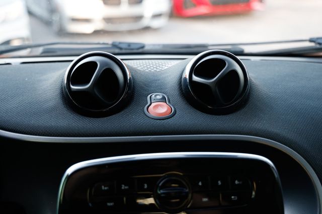 2016 smart Fortwo 2dr Coupe Passion - 22964919 - 28