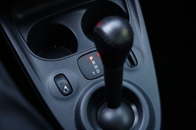 2016 smart Fortwo 2dr Coupe Passion - 22964919 - 30