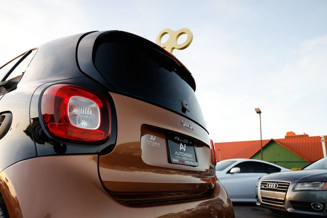 2016 smart Fortwo 2dr Coupe Passion - 22964919 - 39