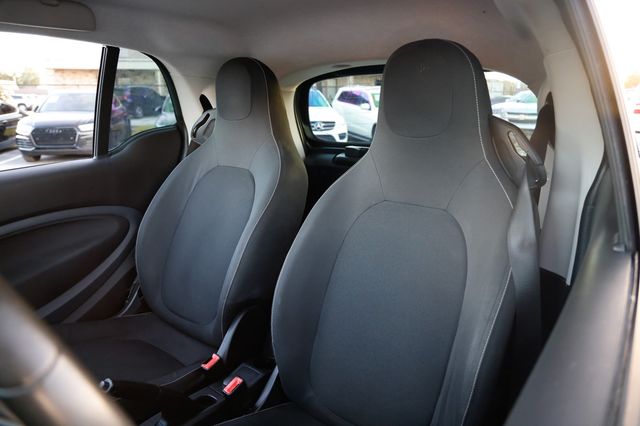 2016 smart Fortwo 2dr Coupe Passion - 22964919 - 7