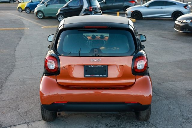 2016 smart Fortwo 2dr Coupe Passion - 22978551 - 13