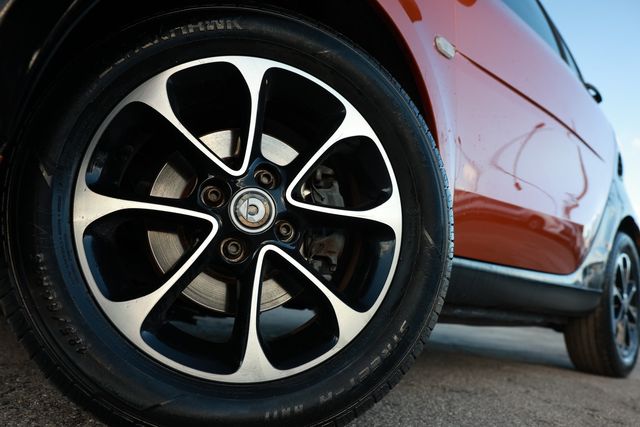 2016 smart Fortwo 2dr Coupe Passion - 22978551 - 33