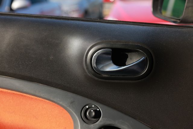 2016 smart Fortwo 2dr Coupe Passion - 22978551 - 38