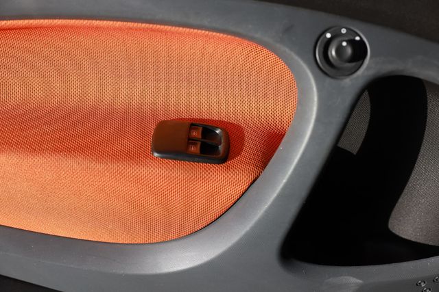 2016 smart Fortwo 2dr Coupe Passion - 22978551 - 39