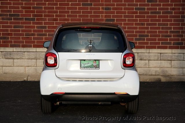 2016 smart Fortwo 2dr Coupe Pure - 22994391 - 16