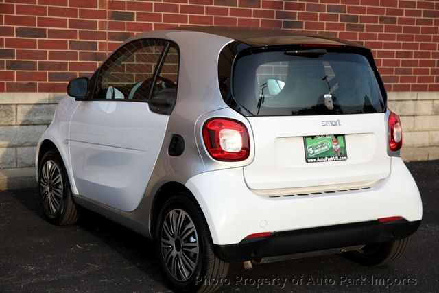 2016 smart Fortwo 2dr Coupe Pure - 22994391 - 17
