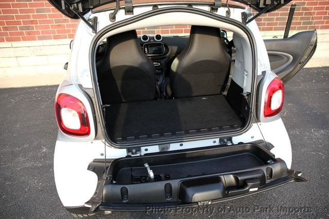 2016 smart Fortwo 2dr Coupe Pure - 22994391 - 33