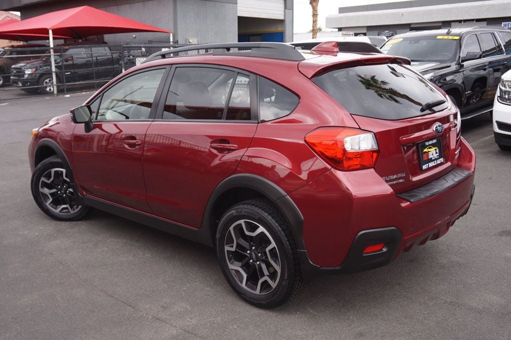 2016 Subaru Crosstrek Limited photo 4