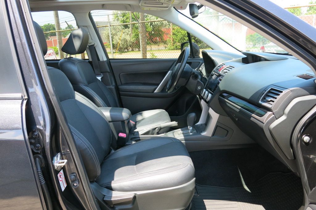 2016 Subaru Forester 2.5i Premium photo 14