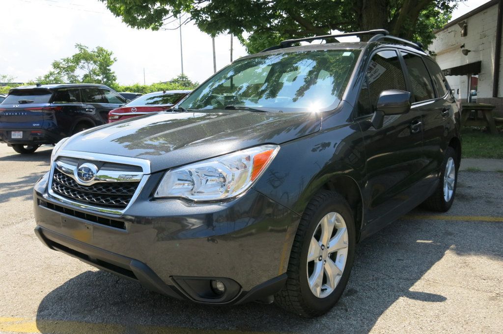 2016 Subaru Forester 2.5i Premium photo 2