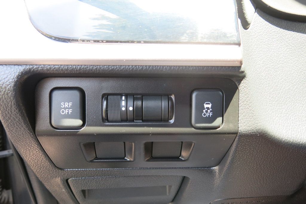 2016 Subaru Forester 2.5i Premium photo 21